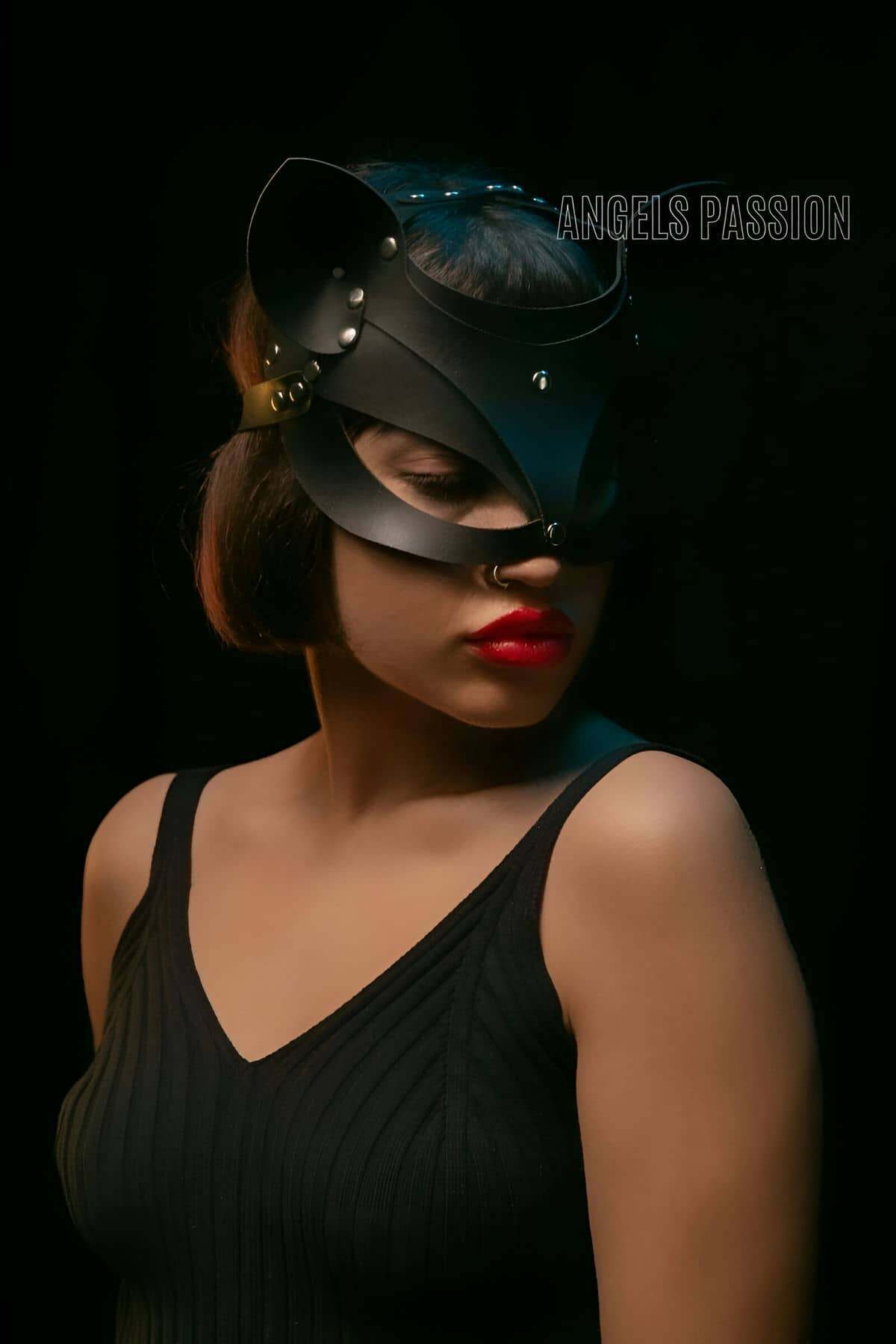 Black Leather Cat Mask – Stylish Women’s Cosplay Accessory for Costume Parties & Events, Perfect Gift