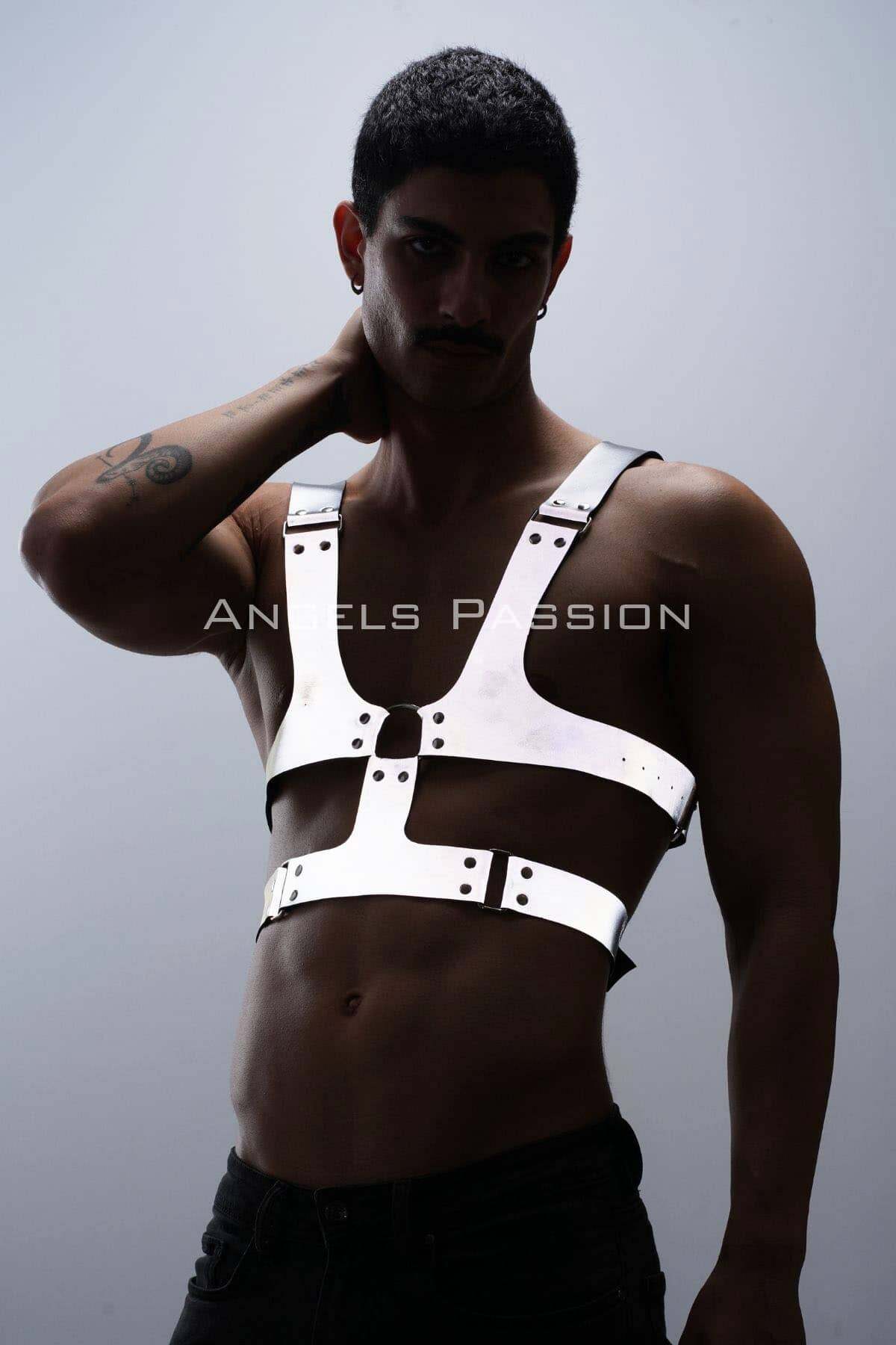 Glow-in-the-Dark Chain, Eye-Catching Clubwear & Festival Fashion Gift for Him